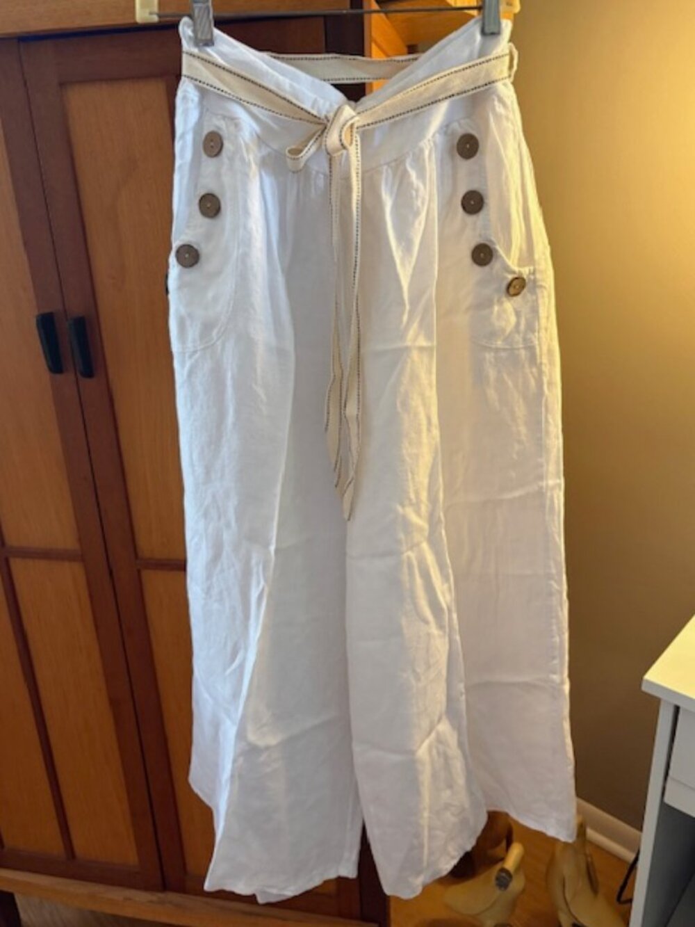 White Linen Wide-legged pants